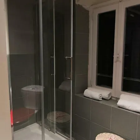 Apartment Petit Kompitsi